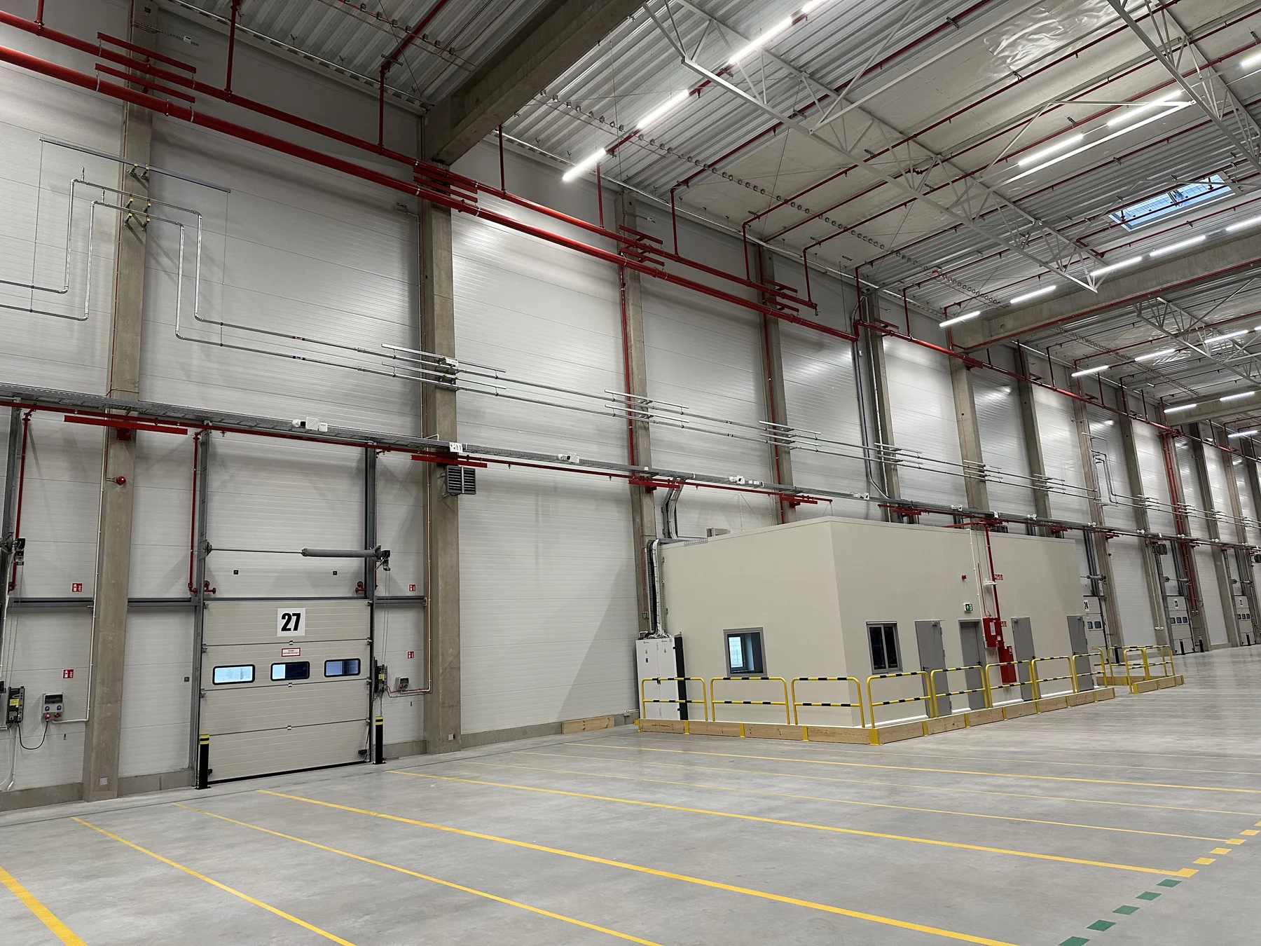 Gotowa instalacja przeciwpożarowa w hali