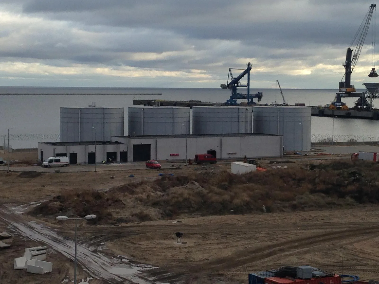 PERN fuel terminal tanks in Gdańsk
